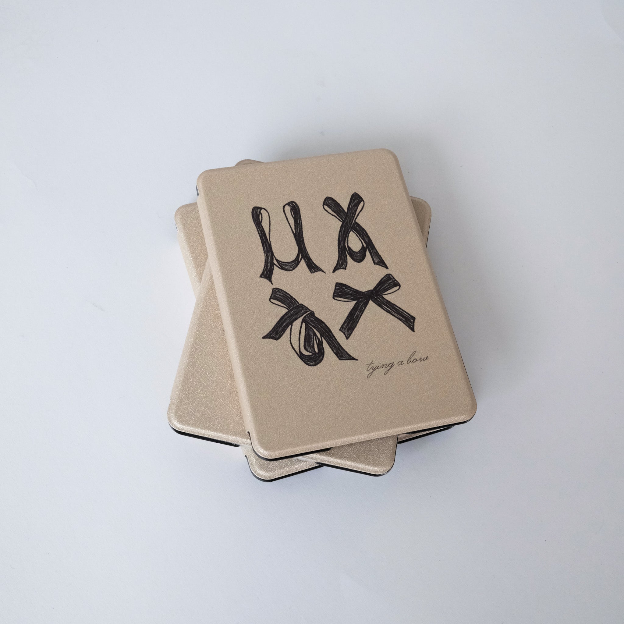 Tying A Bow Kindle Case