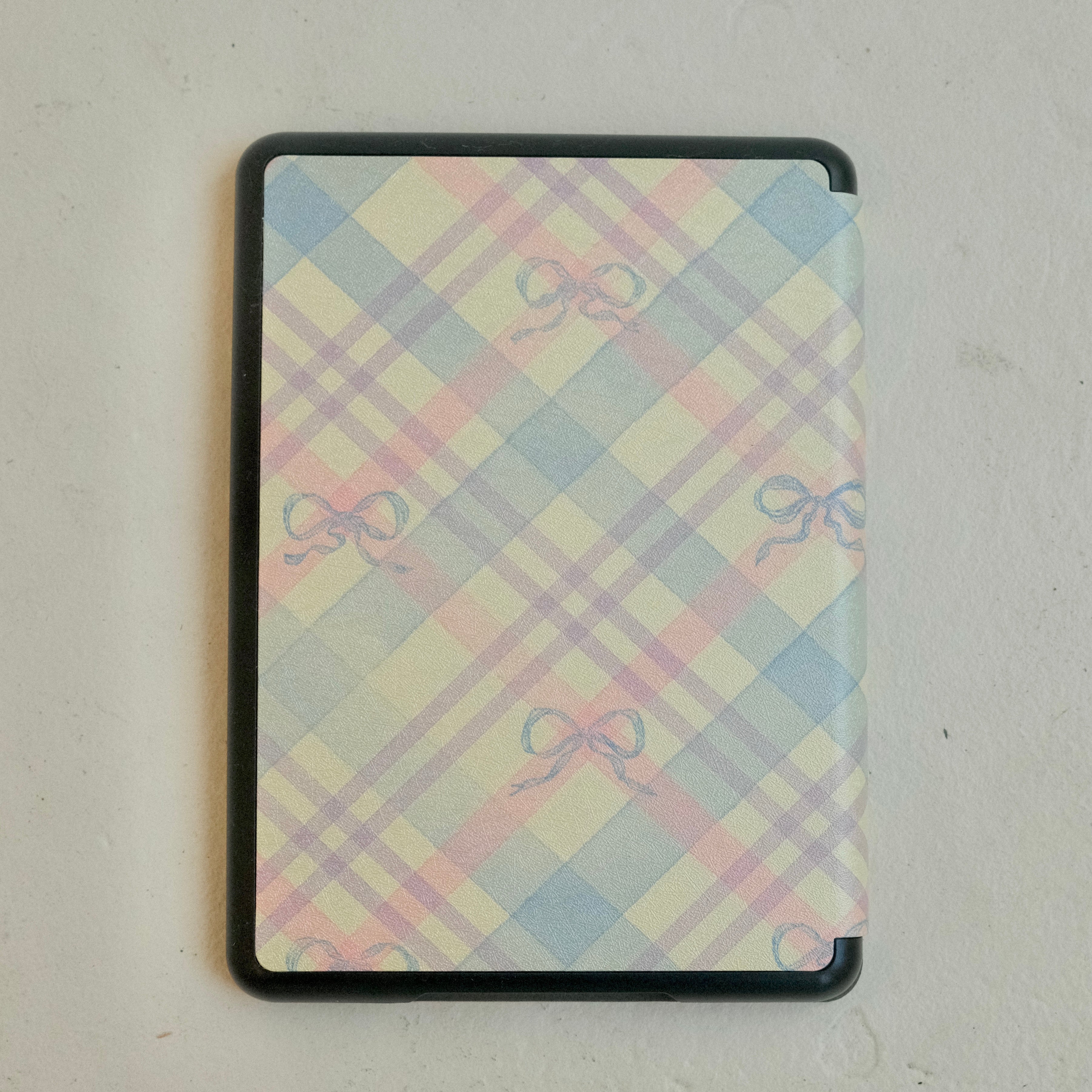 Summer Plaid Kindle Case